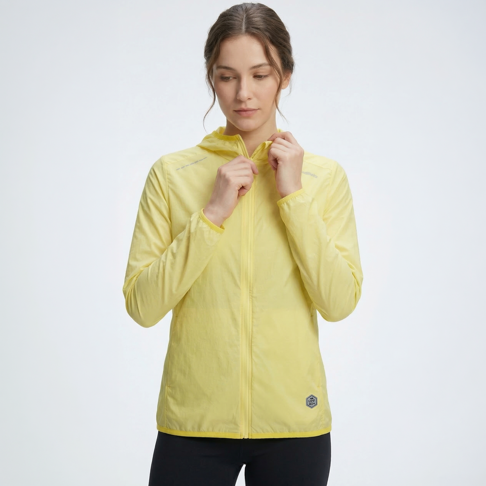 Cordilheira Whisper Women’s Waterproof UV40+ Windbreaker