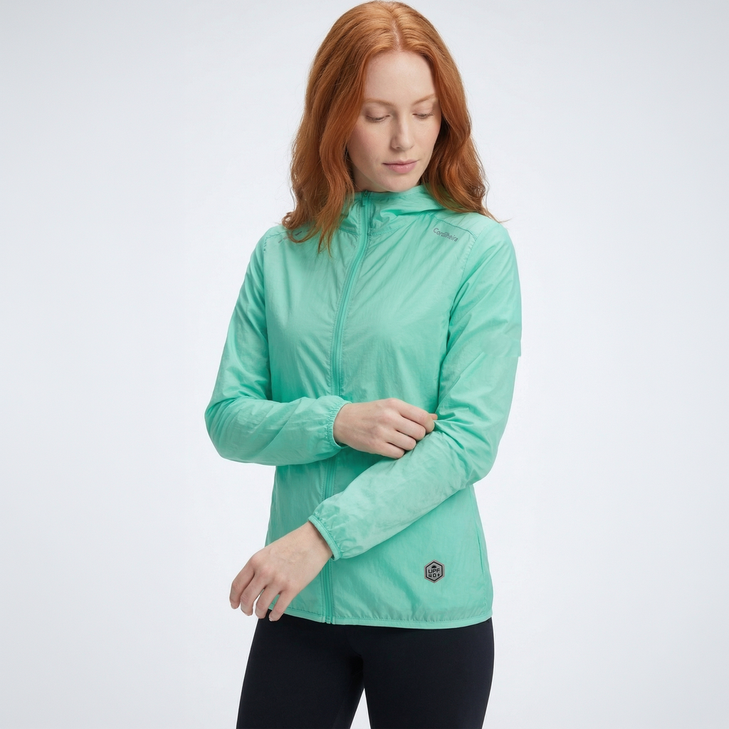 Cordilheira Whisper Women’s Waterproof UV40+ Windbreaker