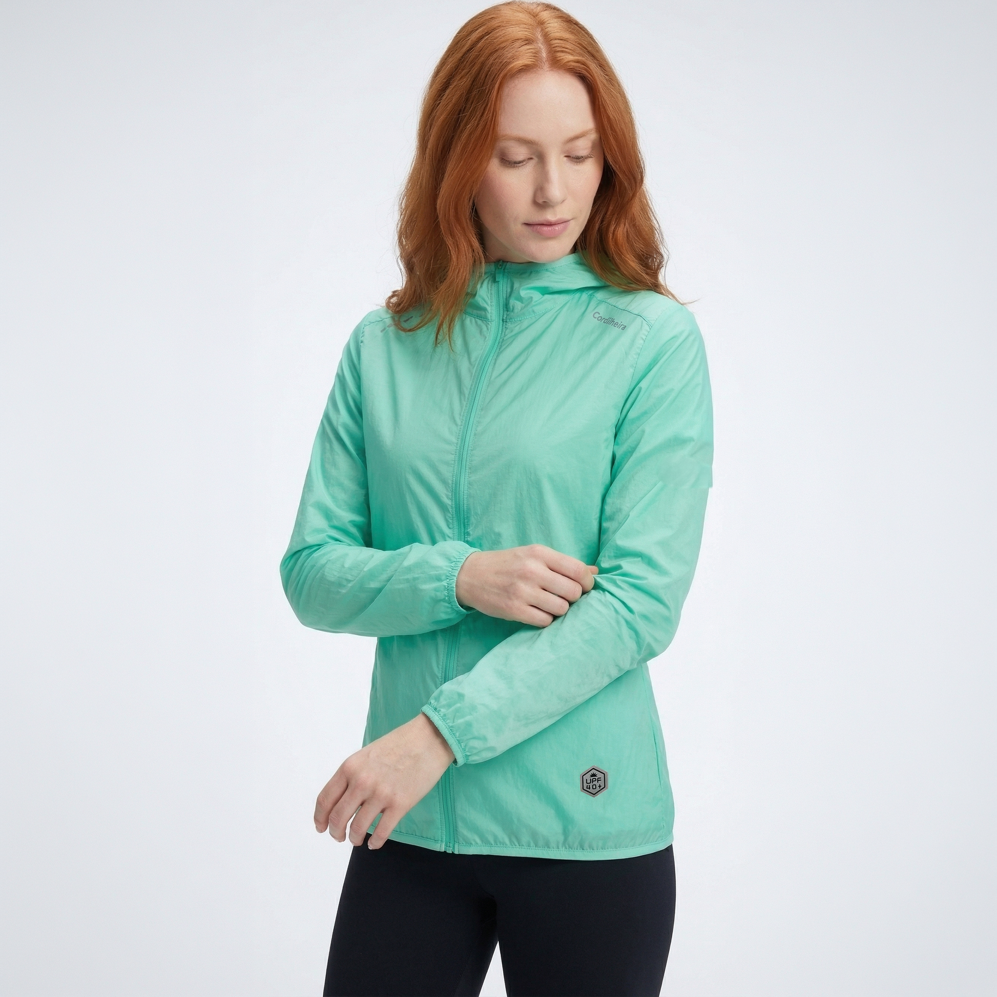 Cordilheira Whisper Women’s Waterproof UV40+ Windbreaker